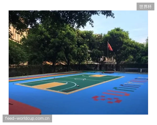 济南全民健身中心验证:悬浮式木地板下的混凝土基层平整度,直接决定了运动冲击吸收率的实现度 济南全民健身中心验证:悬浮式木地板下的混凝土基层平整度,直接决定了运动冲击吸收率的实现度